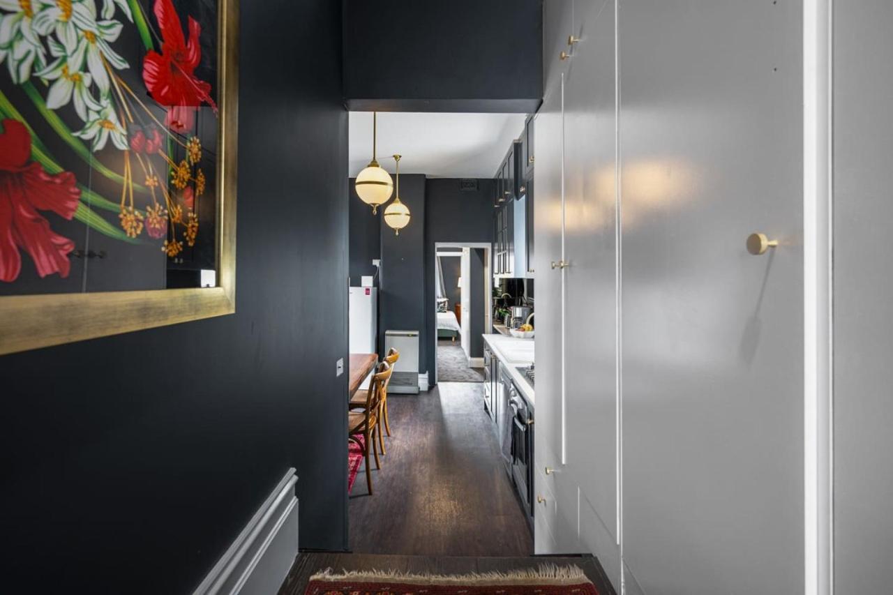 Holiday home European Style With Private Rooftop Terrace Melbourne